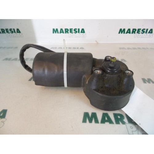 Renault - Megane - Front wiper motor