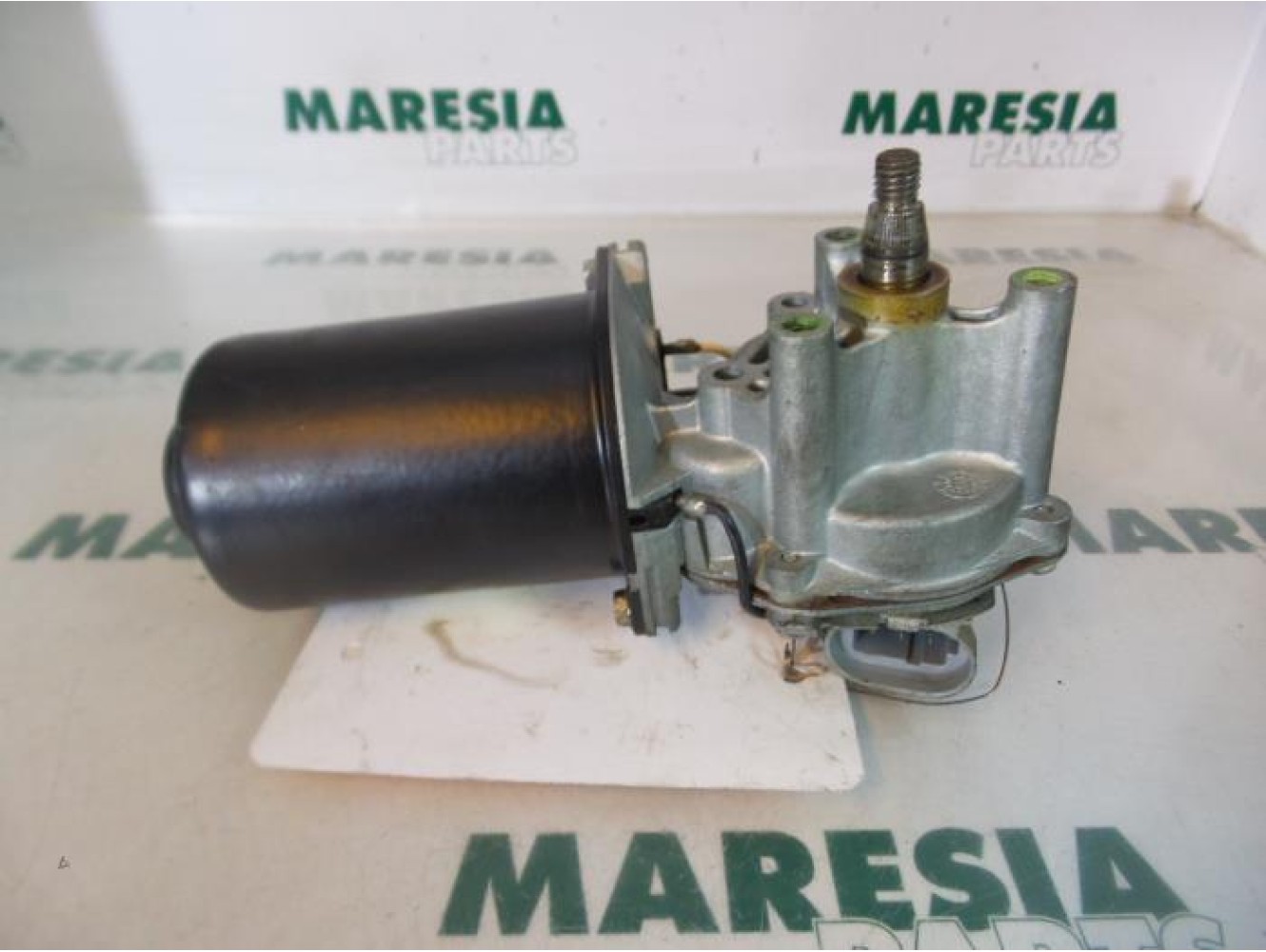 Renault - Megane - Front wiper motor