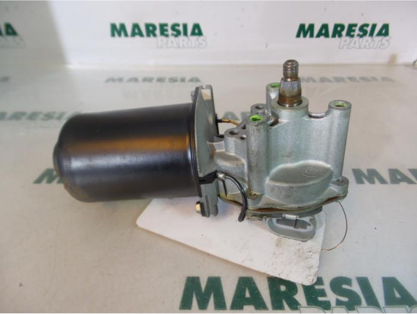 Renault - Megane - Front wiper motor