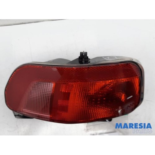 Citroen - Grand C4 Space Tourer - Rear fog light