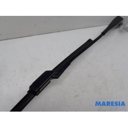 Peugeot - 308 - Front wiper arm
