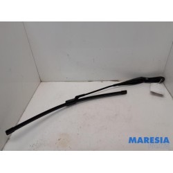 Peugeot - 308 - Front wiper arm
