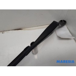 Peugeot - 308 - Front wiper arm