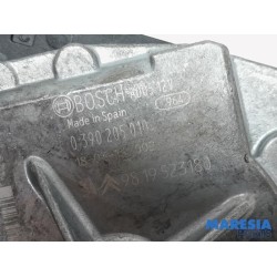 Peugeot - 308 - Scheibenwischermotor hinten