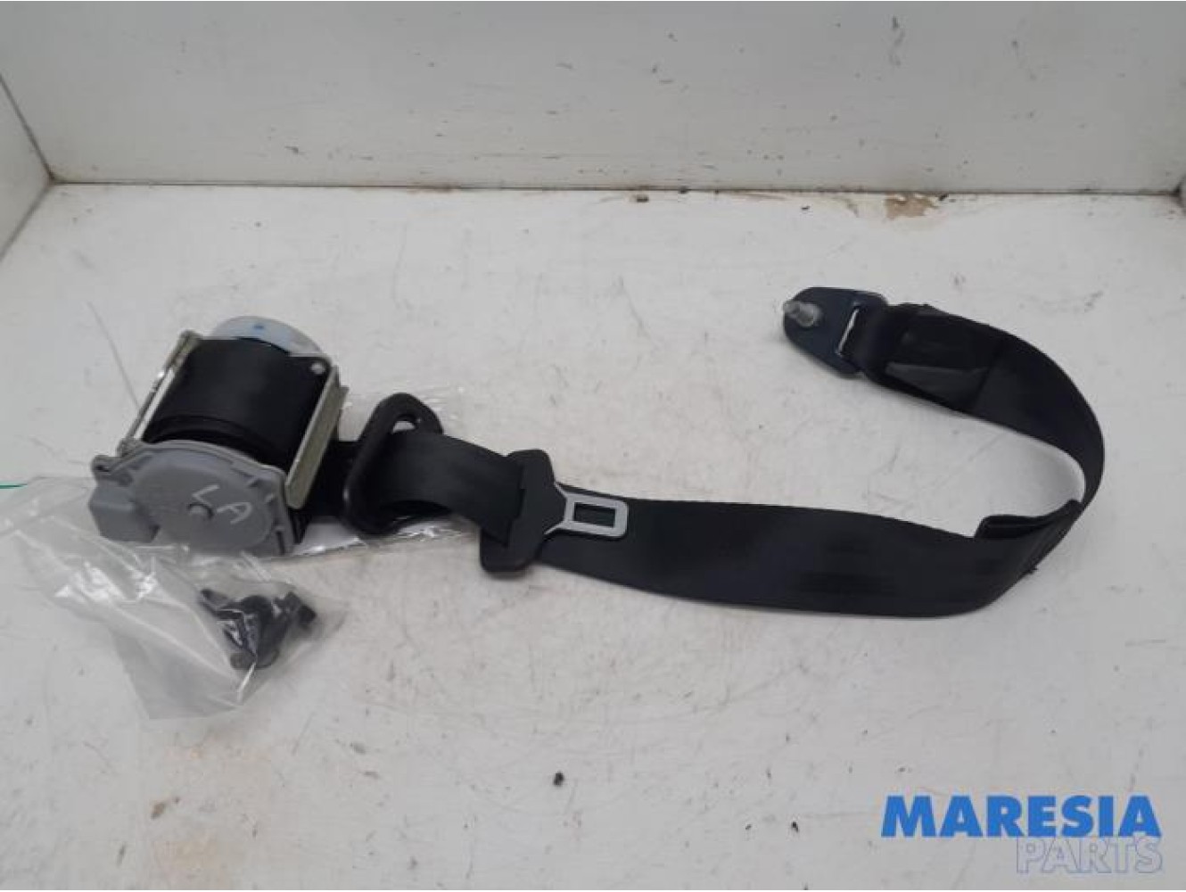 Citroen - Grand C4 Space Tourer - Rear seatbelt, left