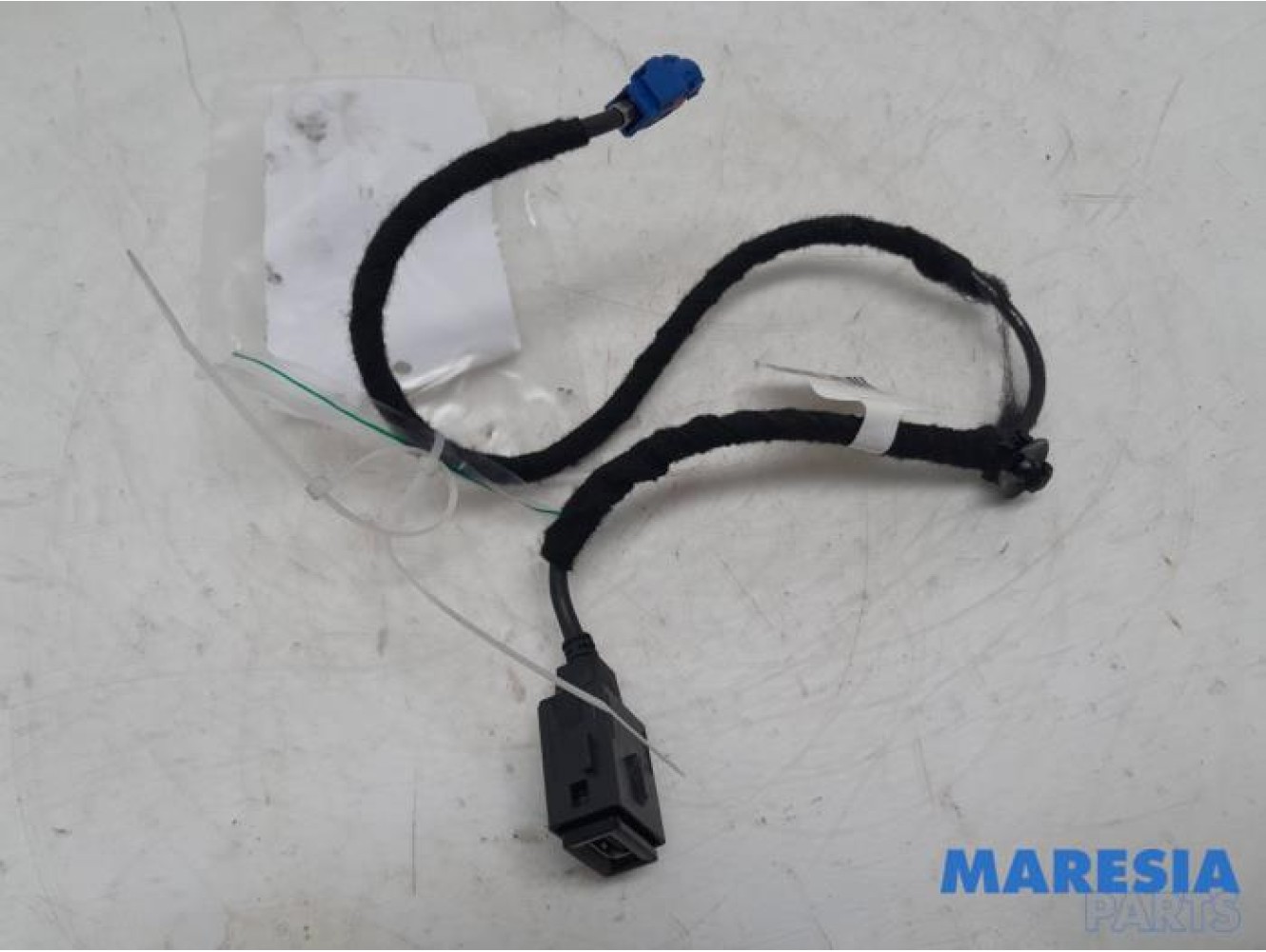 Citroen - Grand C4 Space Tourer - AUX / USB connection