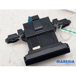 Citroen - Grand C4 Space Tourer - Parking brake switch