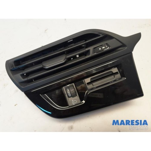 Citroen - Grand C4 Space Tourer - Dashboard vent