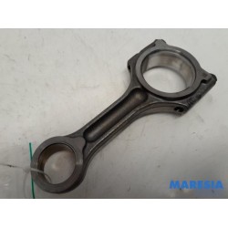 Renault - Trafic - Connecting rod