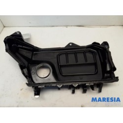 Renault - Trafic - Engine cover