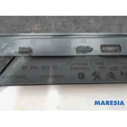 Peugeot - 308 - Engine protection panel