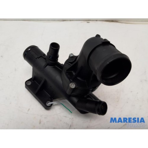 Renault - Trafic - Thermostat housing