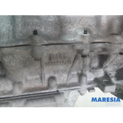Opel - Vivaro - Engine