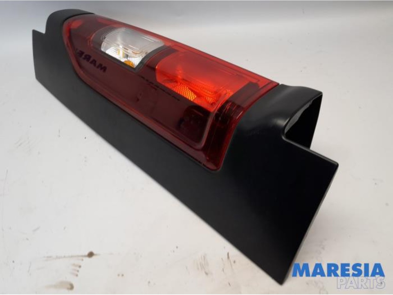 Opel - Vivaro - Achterlicht links