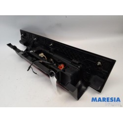 Opel - Vivaro - Achterlicht links