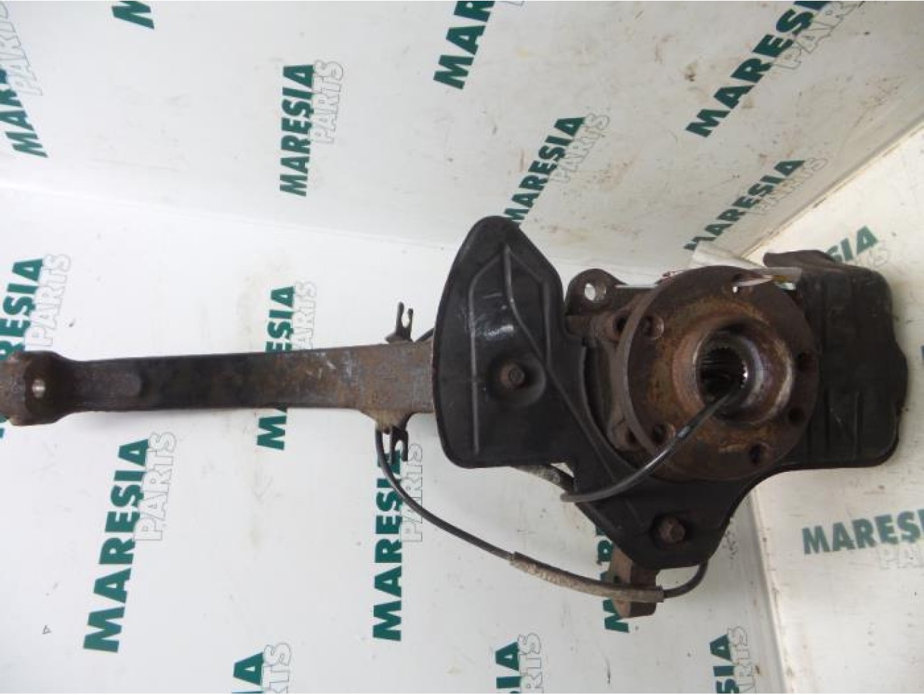 Alfa Romeo - 156 - Knuckle, front right