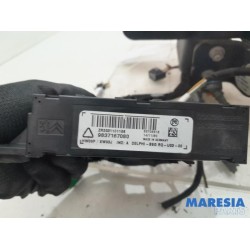 Opel - Vivaro - Towbar