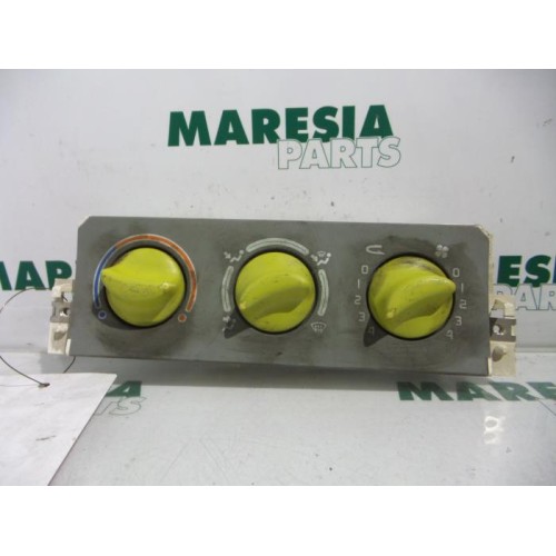 Renault - Twingo - Heater control panel