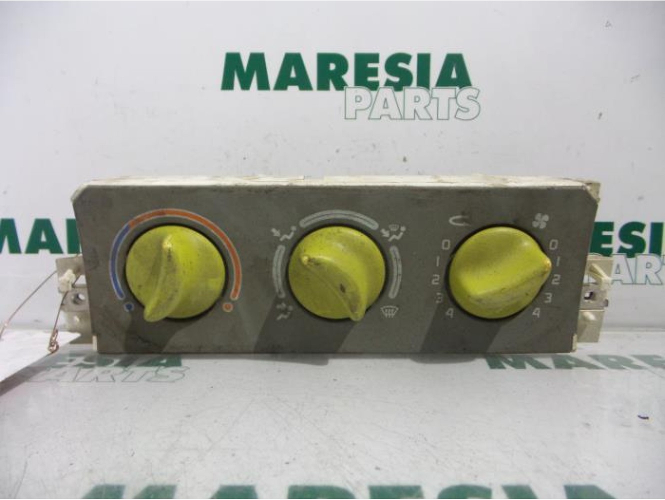 Renault - Twingo - Heater control panel
