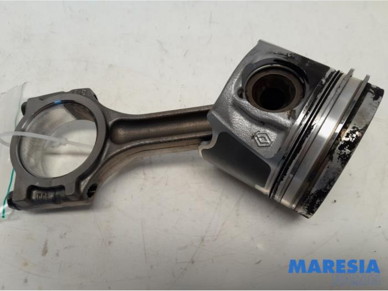 Renault - Trafic - Connecting rod