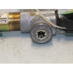 Renault - Laguna - Gordelspanner rechts