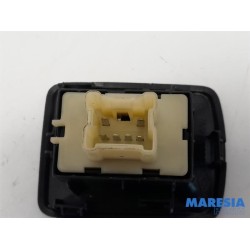 Opel - Vivaro - Multi-functional window switch
