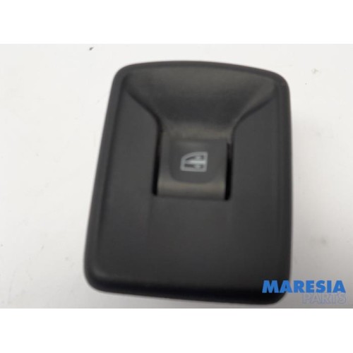 Opel - Vivaro - Multi-functional window switch