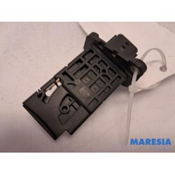 Opel - Vivaro - Airflow meter