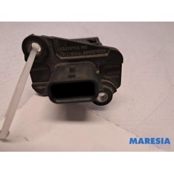 Opel - Vivaro - Airflow meter