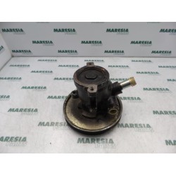 Peugeot - 405 - Power steering pump