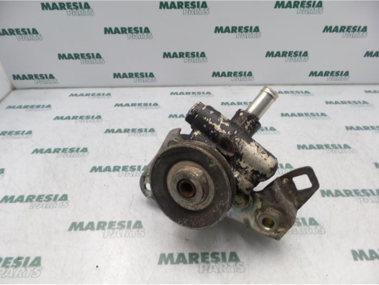Peugeot - 405 - Pompe direction assistée