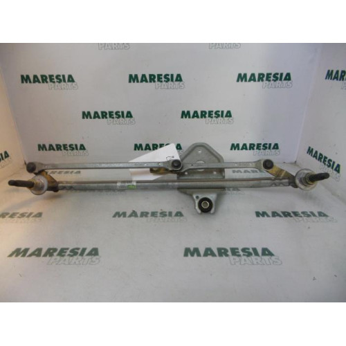 Renault - Trafic - Wiper mechanism