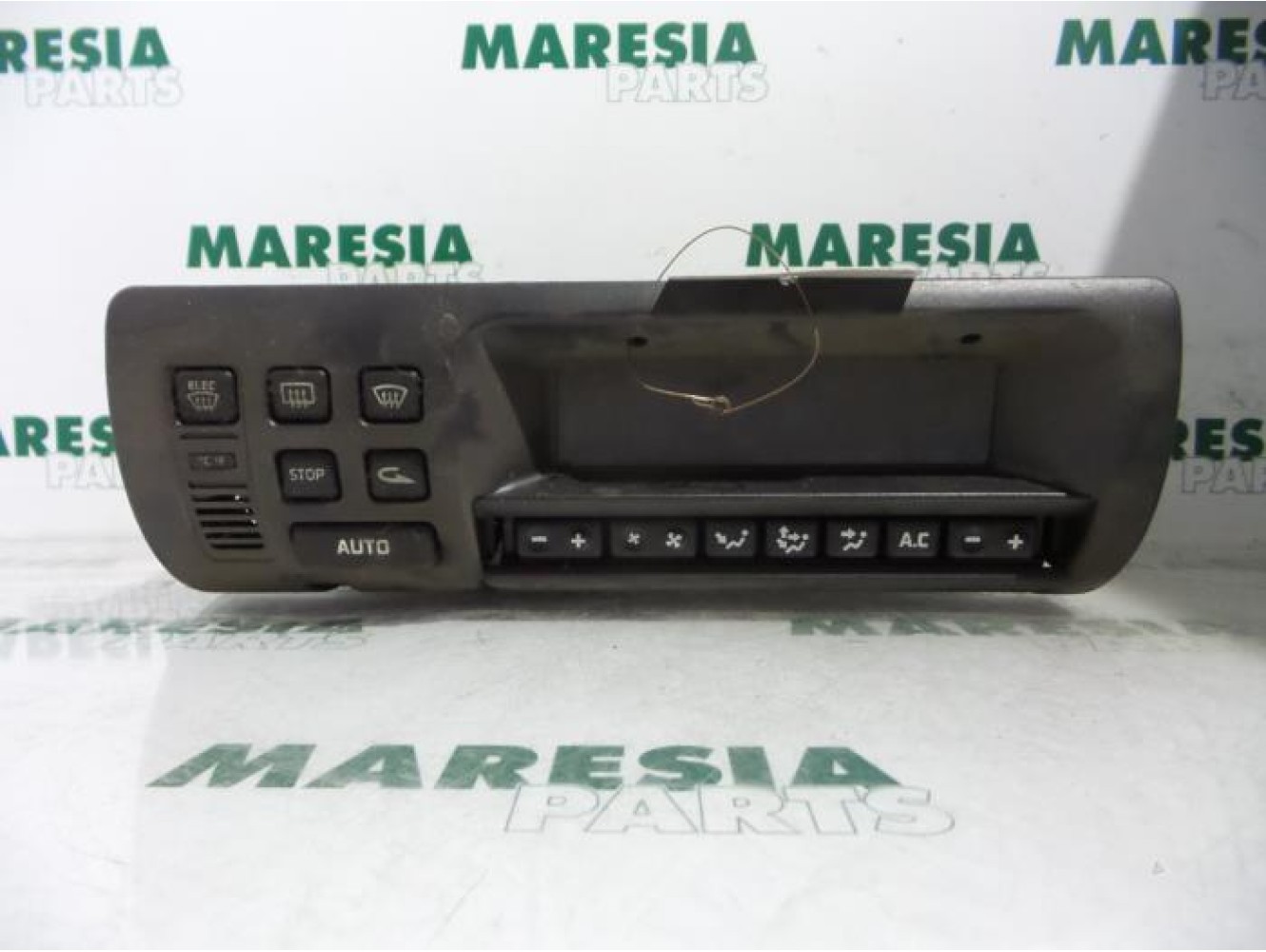 Renault - Safrane - Panneau de commandes chauffage