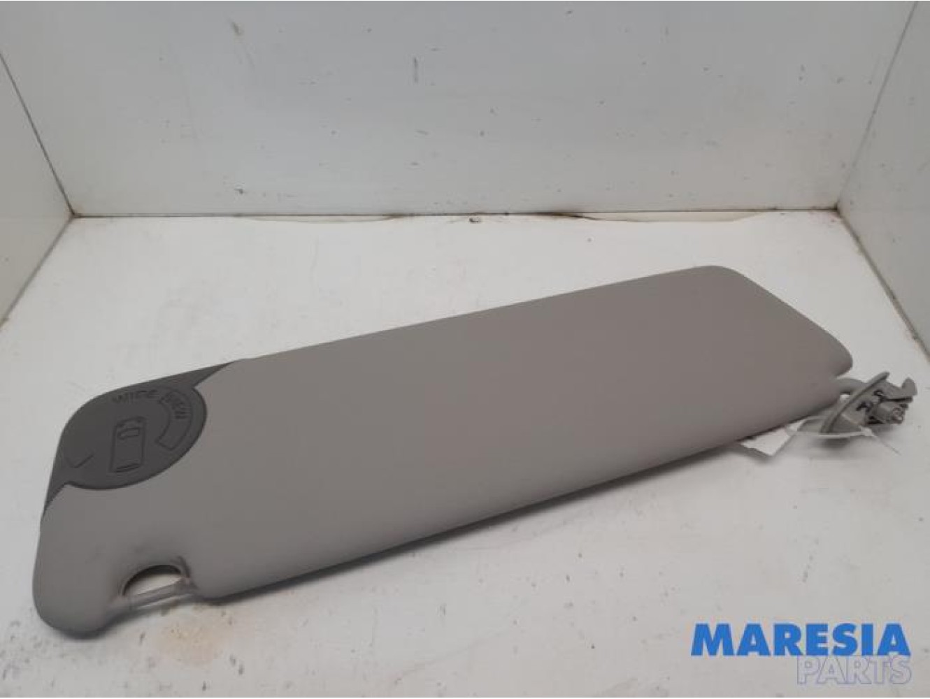 Opel - Vivaro - Sun visor