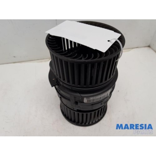 Opel - Vivaro - Heating and ventilation fan motor