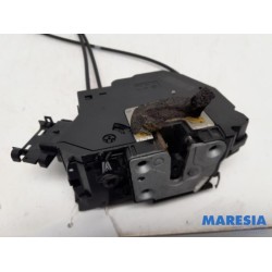 Opel - Vivaro - Sliding door lock mechanism, right