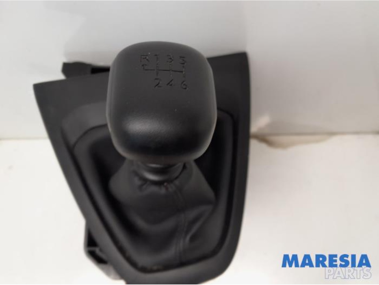 Opel - Vivaro - Versnellingspook