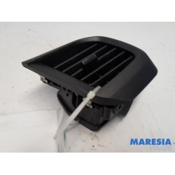 Opel - Vivaro - Dashboard vent