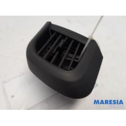 Opel - Vivaro - Dashboard vent
