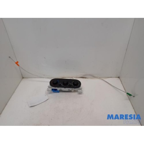 Opel - Vivaro - Panneau de commandes chauffage