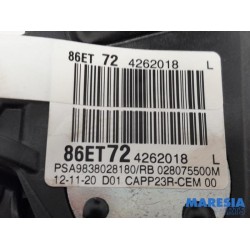 Opel - Vivaro - Accelerator pedal