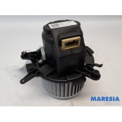 Opel - Vivaro - Heating and ventilation fan motor