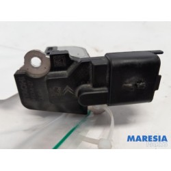 Opel - Vivaro - Air mass meter