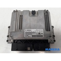 Opel - Vivaro - Engine management computer