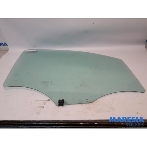 Opel - Vivaro - Door window 2-door, right