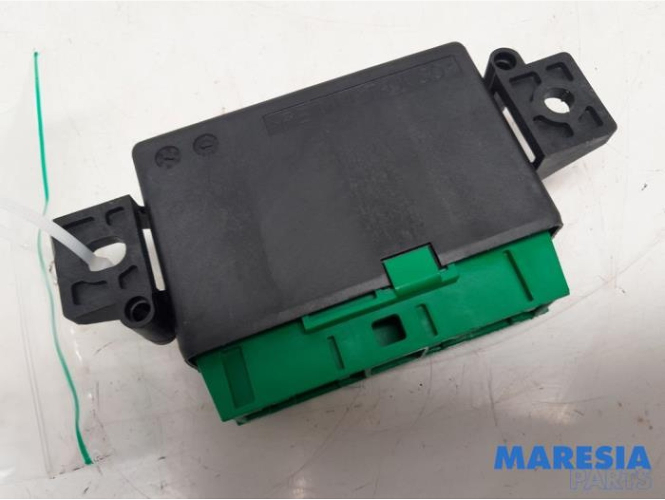 Opel - Vivaro - PDC Module