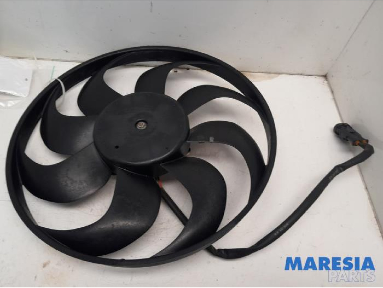 Opel - Vivaro - Fan motor