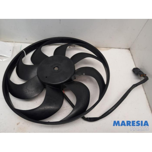 Opel - Vivaro - Fan motor