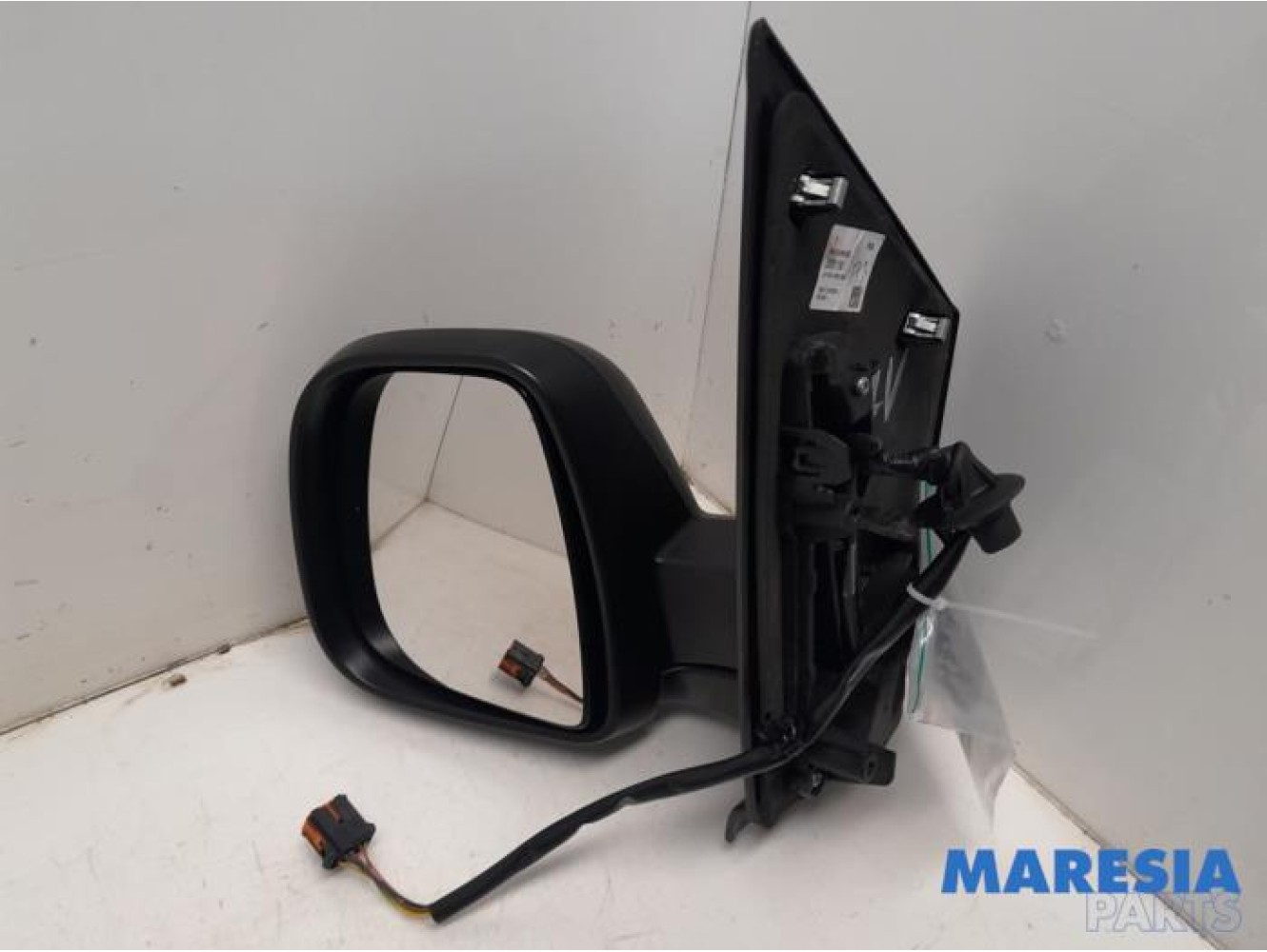 Opel - Vivaro - Wing mirror, left