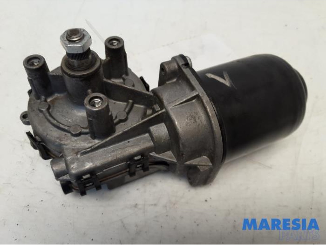 Fiat - Fiorino - Front wiper motor